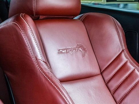 Used 2022 Dodge Charger SRT Hellcat w/ Harman/Kardon Audio Group image 16