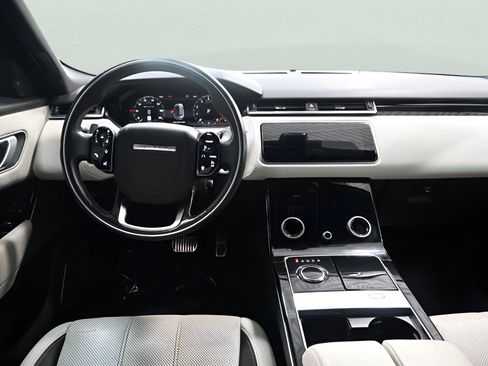 Used 2020 Land Rover Range Rover Velar R-Dynamic S AWD/4WD image 9