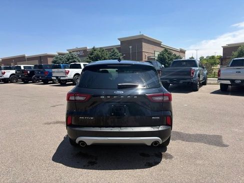 Used 2025 Ford Escape Active AWD/4WD image 4
