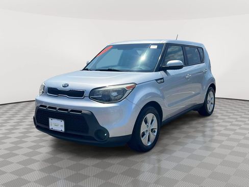 Used 2016 Kia Soul FWD image 3
