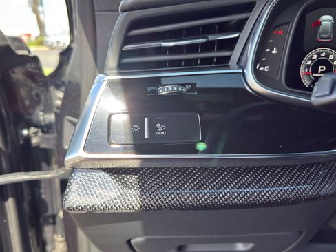 Used 2022 Audi SQ8 Prestige w/ Prestige Package AWD/4WD image 24