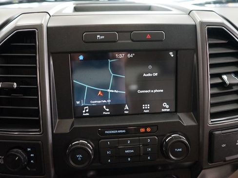Used 2019 Ford F250 XLT w/ XLT Premium Package AWD/4WD image 34