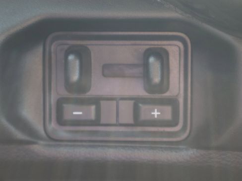 Used 2024 Ford Ranger Lariat w/ FX4 Off-Road Package image 26