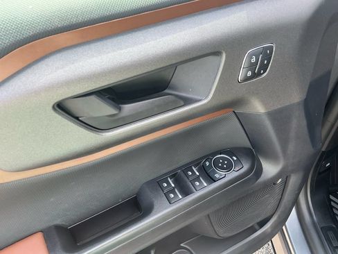 Used 2025 Ford Bronco Sport Outer Banks AWD/4WD image 16