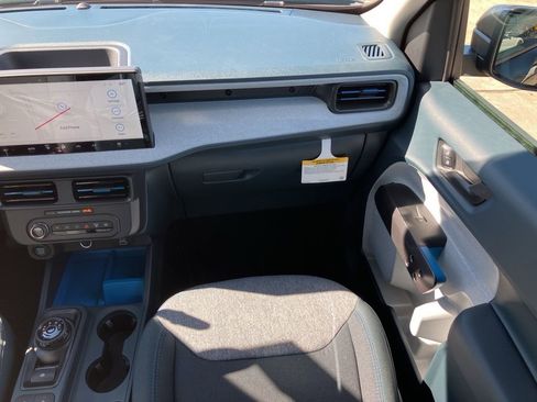 New 2026 Ford Maverick XLT image 19