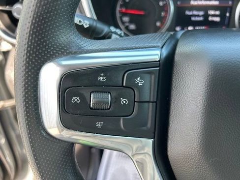 Used 2024 Chevrolet Blazer LT w/ Convenience Package FWD image 17