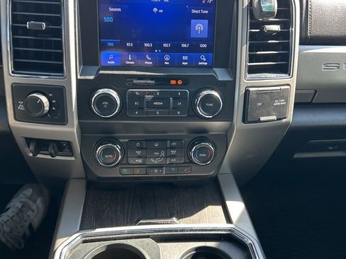 Used 2021 Ford F250 Lariat image 6