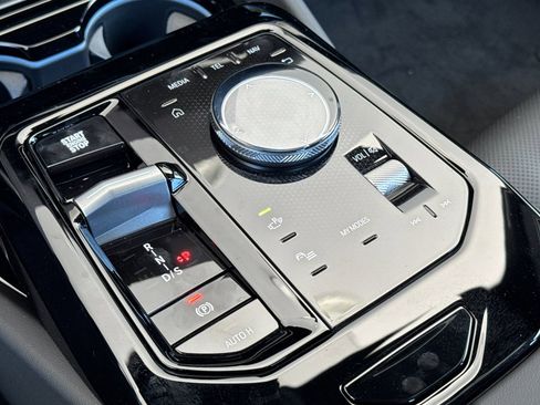 New 2026 BMW 530i w/ Premium Package image 16