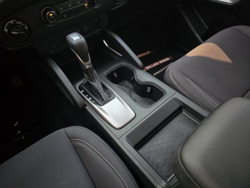 Certified 2023 Nissan Frontier SV AWD/4WD image 18