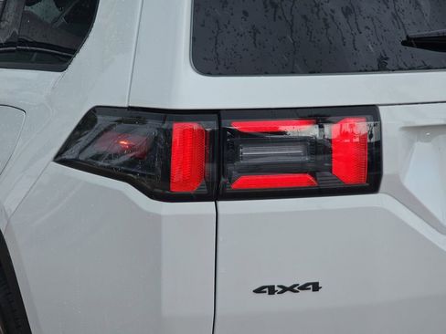 New 2026 Jeep Cherokee Limited image 41