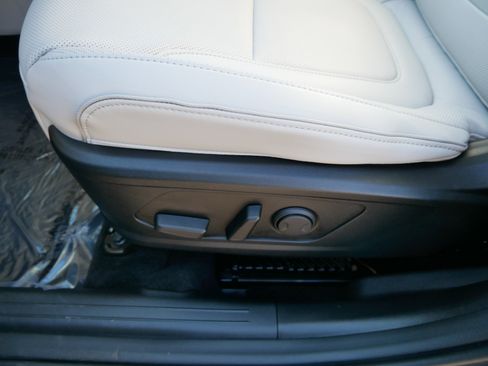 Used 2025 Hyundai Tucson Limited image 20