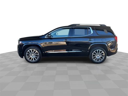 Certified 2023 GMC Acadia Denali w/ Denali Ultimate Package image 5