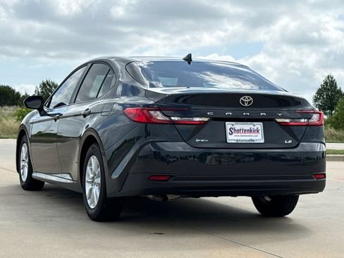 Used 2026 Toyota Camry LE w/ Convenience Package FWD image 6