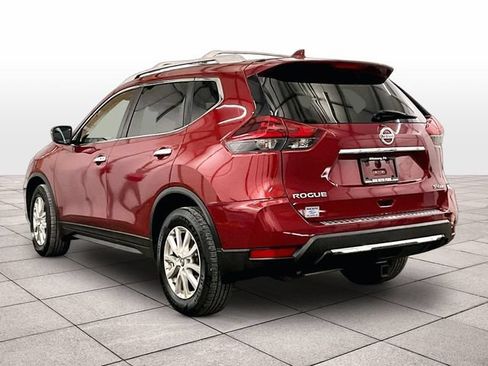 Used 2018 Nissan Rogue SV AWD/4WD image 10