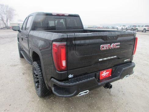 New 2026 GMC Sierra 1500 AT4 w/ AT4 Premium Package image 11