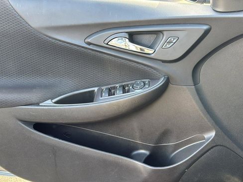 Used 2023 Chevrolet Malibu LT image 8