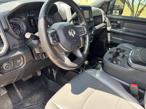 Used 2024 RAM 3500 Tradesman AWD/4WD image 11