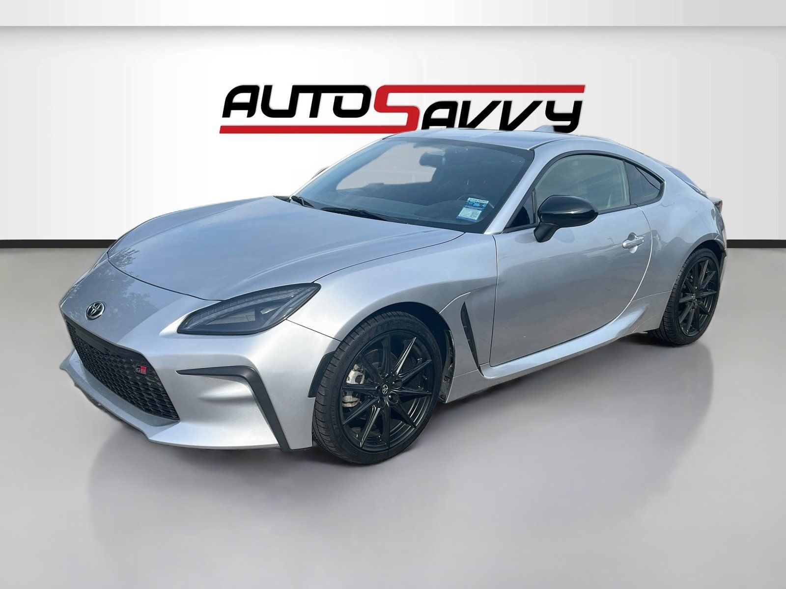 Used 2024 Toyota GR86 Premium RWD image 3