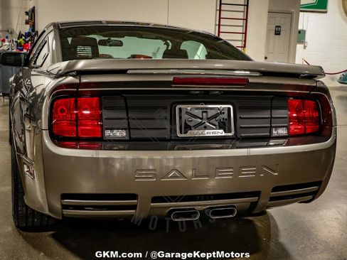 Used 2005 Ford Mustang GT image 48