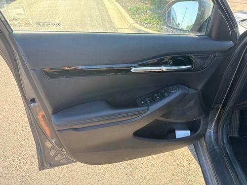 Used 2021 Kia Seltos S FWD image 8