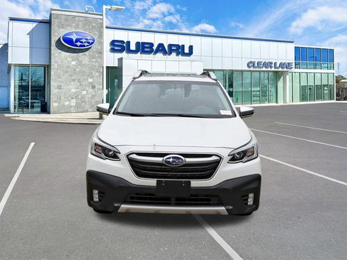 Used 2022 Subaru Outback Touring AWD/4WD image 2