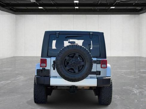 Used 2015 Jeep Wrangler Unlimited Sahara w/ Trailer Tow Group AWD/4WD image 6