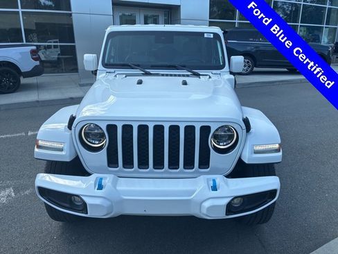 Used 2022 Jeep Wrangler Unlimited Sahara image 7