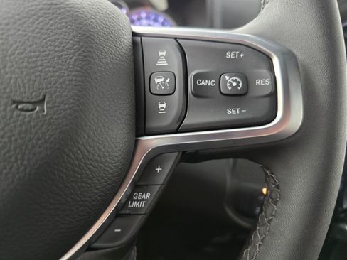 New 2026 RAM 2500 Big Horn AWD/4WD image 28