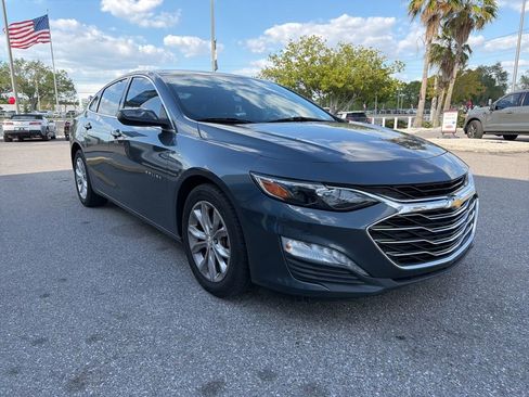 Used 2020 Chevrolet Malibu LT image 3