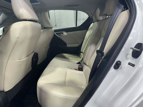 Used 2013 Lexus CT 200h w/ Premium Pkg w/Navigation image 24