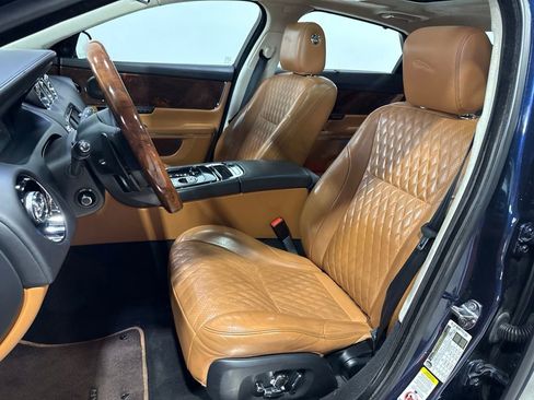 Used 2017 Jaguar XJ L Portfolio AWD/4WD image 27