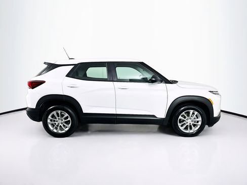 Used 2024 Chevrolet TrailBlazer LS image 10