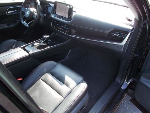 Used 2021 Nissan Rogue SL w/ Premium Package FWD image 21