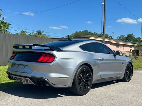 Used 2020 Ford Mustang GT w/ Black Accent Package RWD image 3