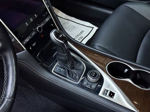 Used 2018 INFINITI Q50 Luxe w/ Essential Package (3.0T Luxe) image 15