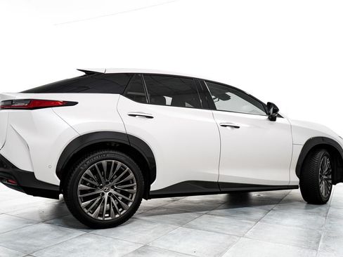 Used 2024 Lexus RZ 450e Premium w/ Accessory Package (2T) AWD/4WD image 7