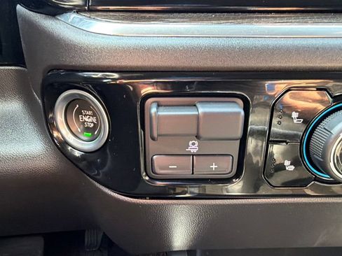 Used 2022 Chevrolet Silverado 1500 LT Trail Boss w/ Protection Package AWD/4WD image 28