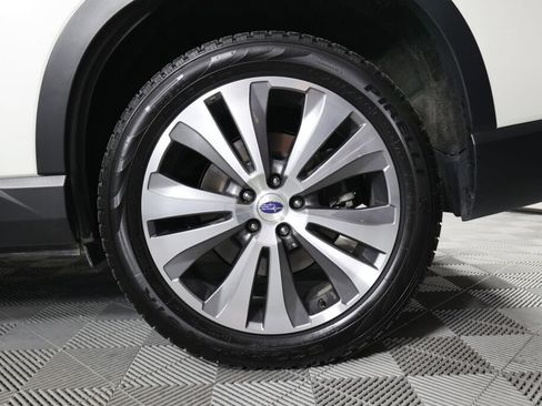 Used 2021 Subaru Ascent Limited w/ Popular Package #4 AWD/4WD image 8