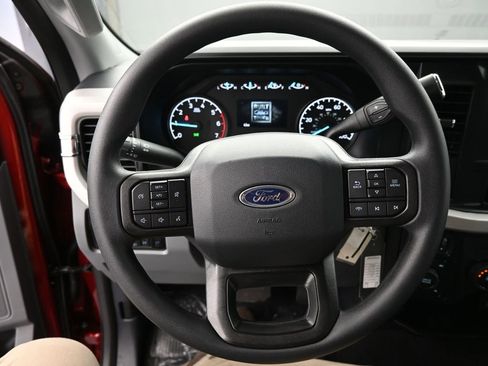 New 2026 Ford F250 XLT image 29