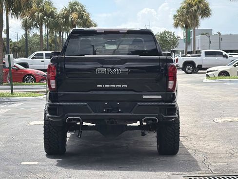 Used 2024 GMC Sierra 1500 Elevation w/ LPO, Elevation Black Package AWD/4WD image 4