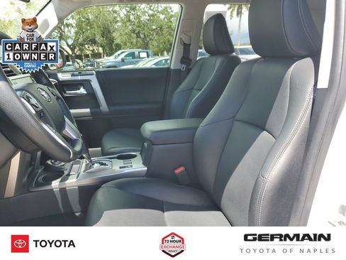 Used 2024 Toyota 4Runner Limited AWD/4WD image 19