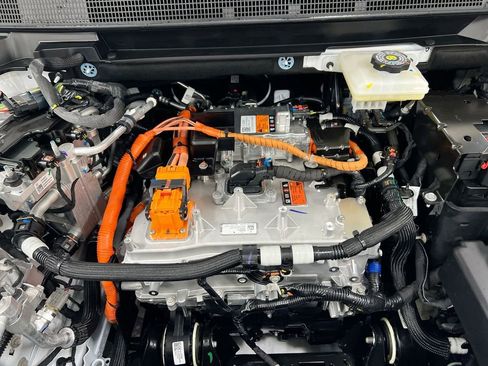 New 2026 Chevrolet Equinox EV LT image 26