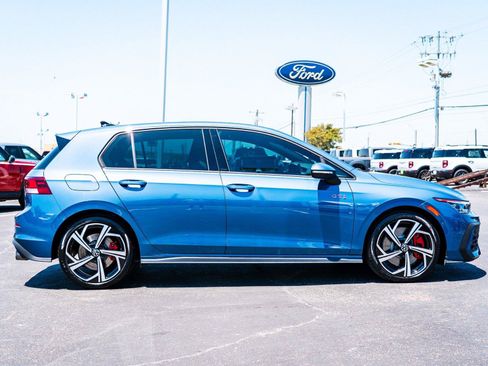 Used 2025 Volkswagen GTI SE FWD image 3