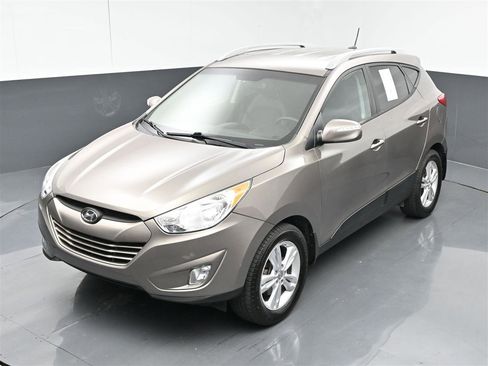 Used 2013 Hyundai Tucson GLS AWD/4WD image 18