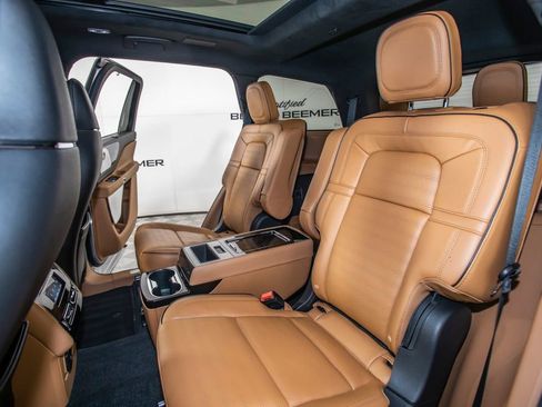 Used 2023 Lincoln Aviator Black Label w/ Dynamic Handling Package image 20