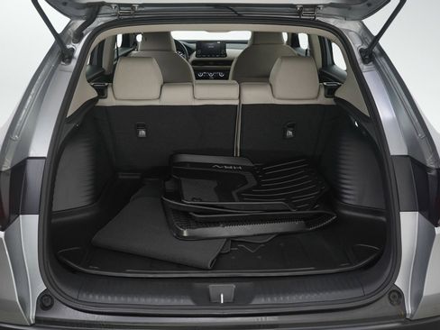 Used 2024 Honda HR-V LX image 9