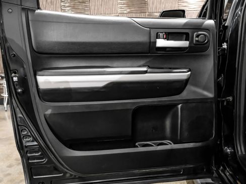 Used 2019 Toyota Tundra SR5 w/ SR5 Upgrade Package AWD/4WD image 54