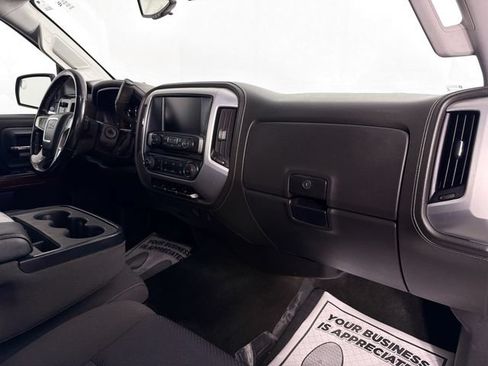 Used 2016 GMC Sierra 2500 SLE w/ Suspension Package, Off-Road AWD/4WD image 28