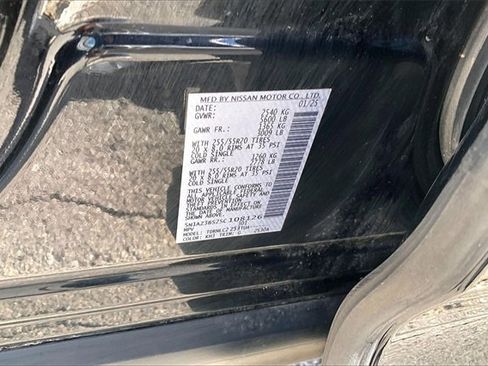 Certified 2025 Nissan Murano SV image 30