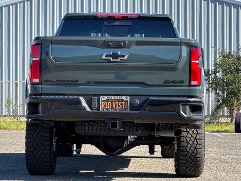 New 2026 Chevrolet Silverado 2500 ZR2 w/ LPO, Dark Essentials Package image 5